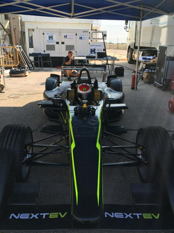 Команда China Racing тестирует новые элементы