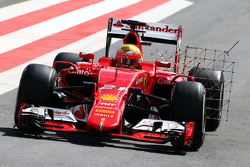 Эстебан Гутьеррес, Ferrari SF15-T