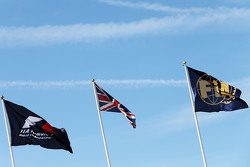 Des drapeaux