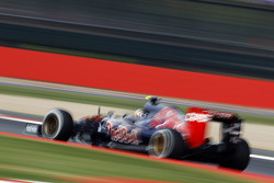 Carlos Sainz Jr., Scuderia Toro Rosso STR10