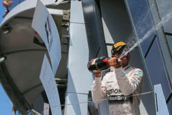 Льюис Хэмилтон, Mercedes AMG F1