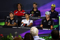 Roberto Merhi, Manor F1 Team; Romain Grosjean, Lotus F1 Team; Felipe Nasr, Sauber F1 Team; Sergio Pe