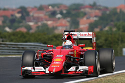 Sebastian Vettel, Ferrari SF15-T