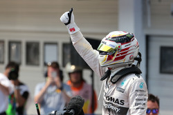 Льюис Хэмилтон, Mercedes AMG F1 Team