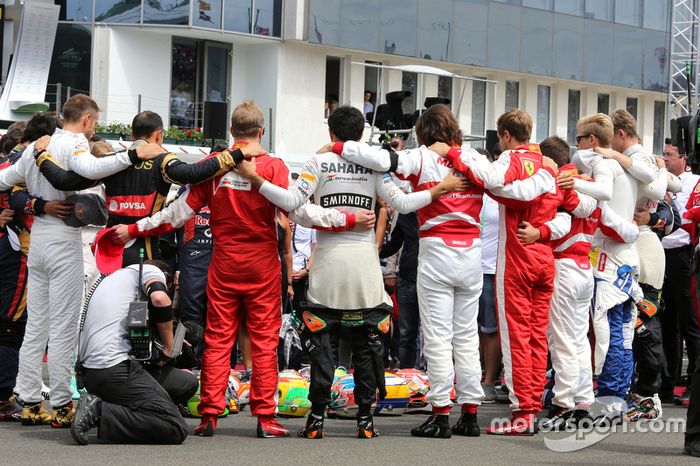 Tributo de los compañeros de profesión de Jules