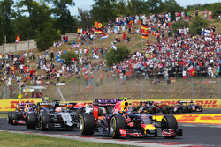 Даниил Квят, Red Bull Racing RB11