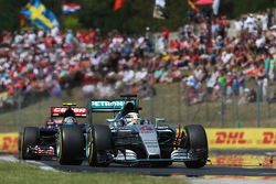 Lewis Hamilton, Mercedes AMG F1 W06