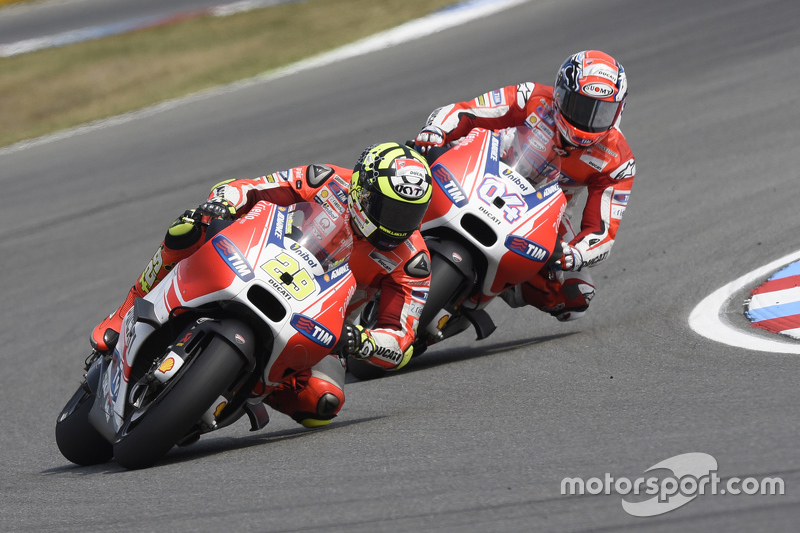 Ducati Desmosedici 2015 - Andrea Iannone e Andrea Dovizioso
