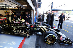 Пастор Мальдонадо, Lotus F1 E23