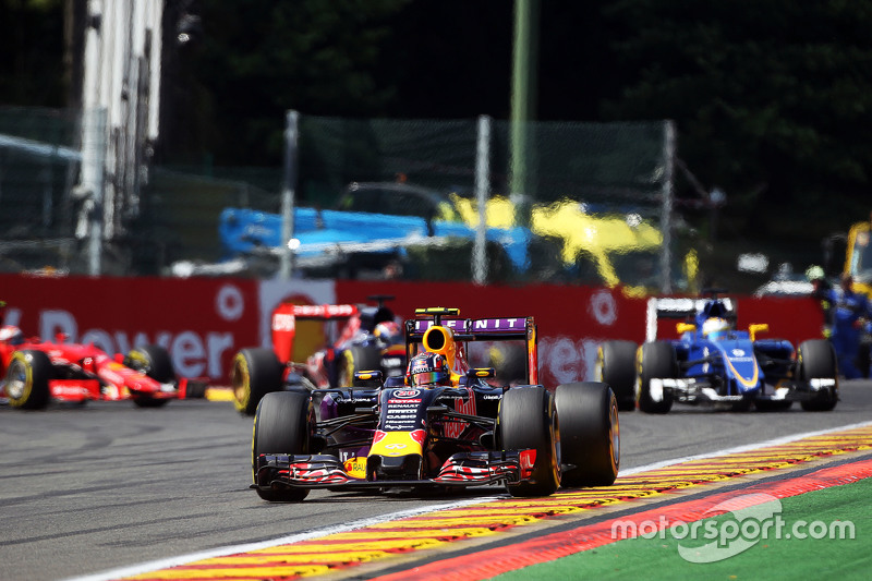 Daniil Kvyat, Red Bull Racing RB11