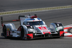 #8 Audi Sport Team Joest Audi R18 e-tron quattro : Lucas di Grassi, Loic Duval, Oliver Jarvis