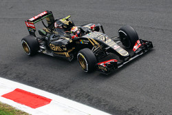 Pastor Maldonado, Lotus F1 E23