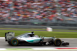 Lewis Hamilton, Mercedes AMG F1 W06