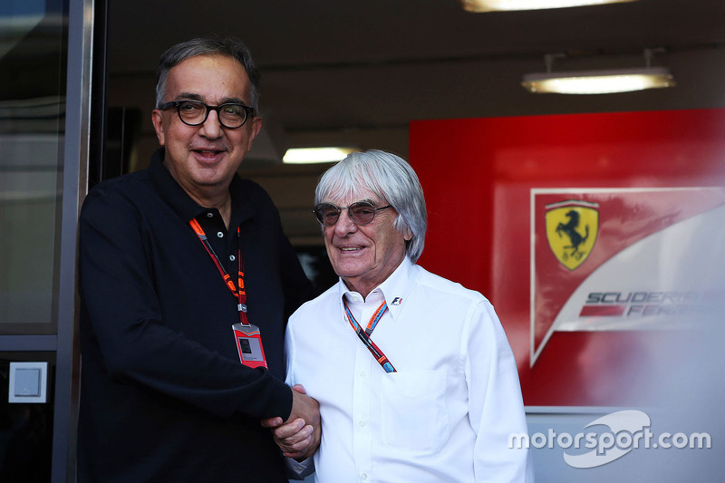 Sergio Marchionne, Ferrari President and CEO of Fiat Chrysler Automobiles com Bernie Ecclestone