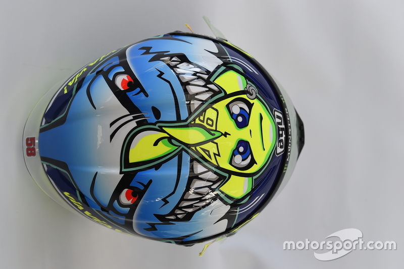 El diseño especial del casco de Valentino Rossi, de Yamaha Factory Racing