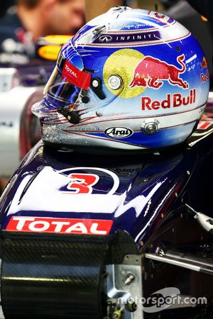 Capacete de Daniel Ricciardo, Red Bull Racing RB11