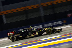 Пастор Мальдонадо, Lotus F1 E23