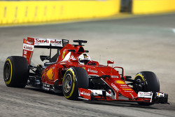 Sebastian Vettel, Ferrari SF15-T