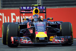 Daniil Kvyat, Red Bull Racing RB11