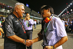Доктор Виджей Малья, владелец команды Sahara Force India F1 на стартовой решетке