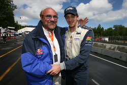 Pole winner Tristan Gommendy celebrates with team owner Kevin Kalkhoven