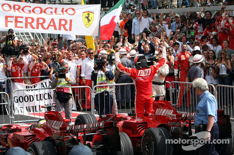 Race winner and 2007 World Champion Kimi Raikkonen and Felipe Massa