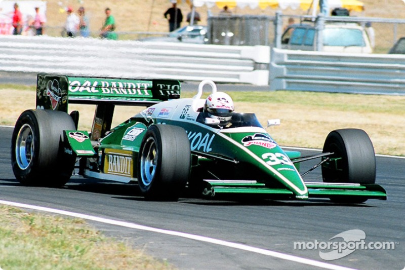 Tom Sneva