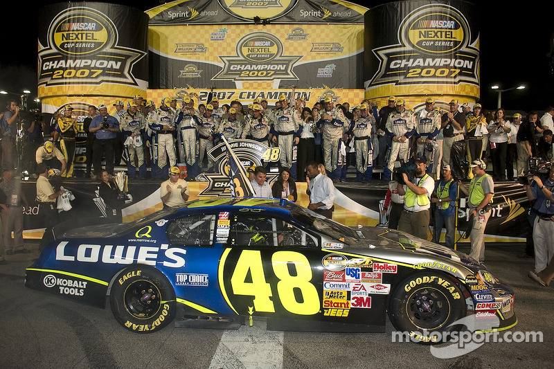 2007: Jimmie Johnson - Hendrick Motorsports - Chevrolet