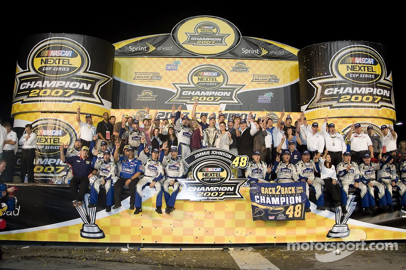 2007: Jimmie Johnson (Hendrick-Chevrolet)