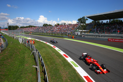 Sebastian Vettel, Ferrari SF15-T