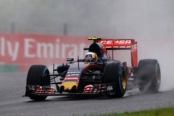 Carlos Sainz Jr., Scuderia Toro Rosso STR10