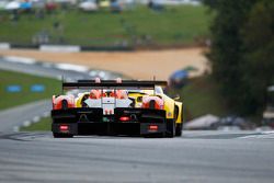 #11 RSR Racing Oreca FLM09 Chevrolet: Chris Cumming, Bruno Junqueira, Gustavo Menezes, Jack Hawkswor