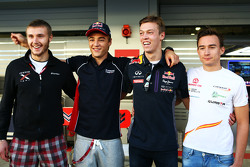 Російські пілоти в Сочі,: Сергій Сіроткін, Rapax GP2; Артем Маркелов, Russian Time GP2; Данііл Квят,