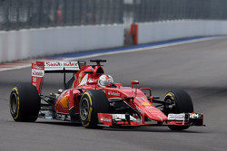 Себастьян Феттель, Ferrari SF15-T