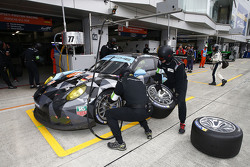 #77 丹普西博通车队 保时捷911 RSR:帕特里克·丹普西、帕特里克·隆、马尔科·泽弗里德