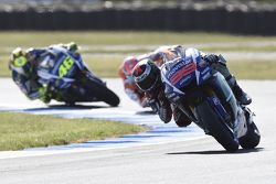 Jorge Lorenzo, Yamaha Factory Racing y Valentino Rossi, Yamaha Factory Racing