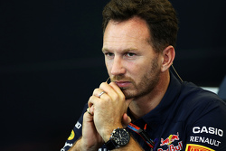Christian Horner, Red Bull Racing teambaas in de FIA persconferentie