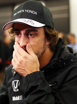 Fernando Alonso, McLaren con i media