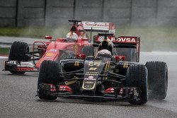 Romain Grosjean, Lotus F1 E23