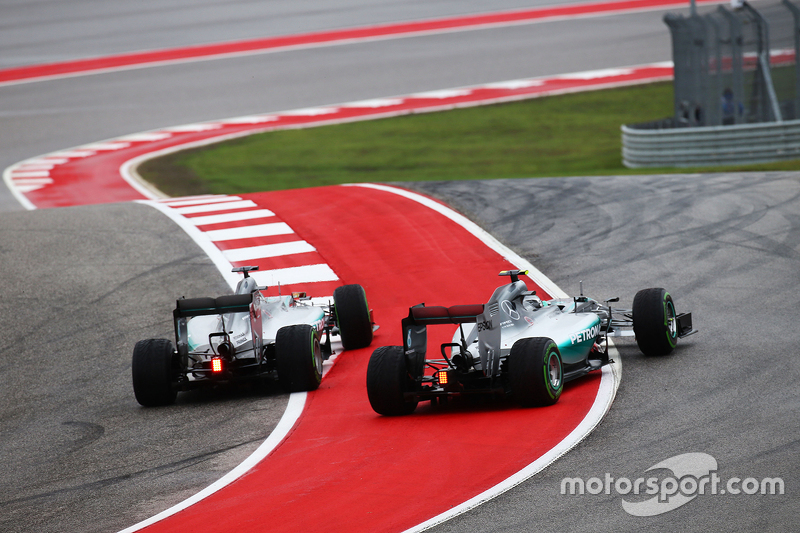 Nico Rosberg, Mercedes and Lewis Hamilton, Mercedes make contact in turn one