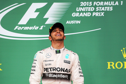 Подиум: Победитель гонки и чемпион мира - Льюис Хэмилтон, Mercedes AMG F1