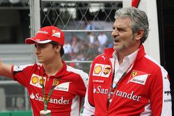 Esteban Gutierrez, Ferrari Test and Reserve Driver and Maurizio Arrivabene, Ferrari Team Principal