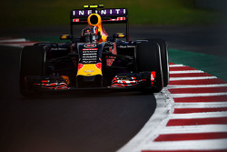 Daniil Kvyat, Red Bull Racing RB11