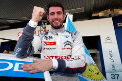 Чемпион 2015 Хосе-Мария Лопес, Citroën C-Elysée WTCC, Citroën World Touring Car team