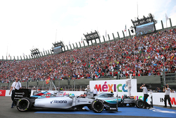 Nico Rosberg, Mercedes AMG F1 Team, Lewis Hamilton, Mercedes AMG F1 Team e Valtteri Bottas, Williams F1 Team