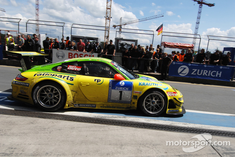 2008: Тимо Бернхард, Марк Либ, Ромен Дюма, Марсель Тиман – Porsche 911 GT3 RSR
