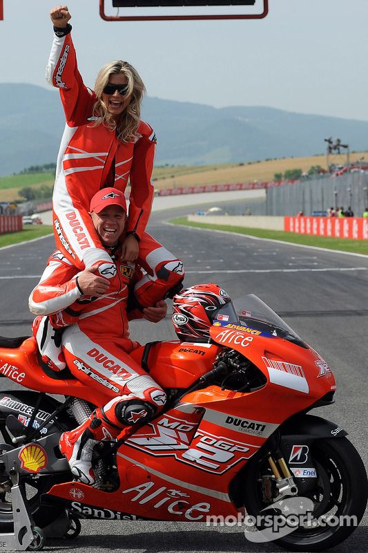 Maddalena Corvaglia y Randy Mamola