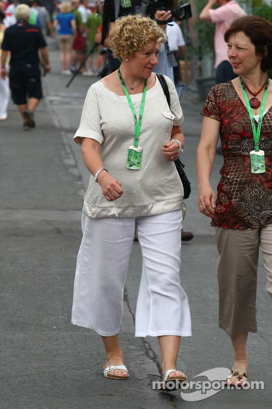 Carmen Lockhart, madre de Lewis Hamilton, McLaren Mercedes