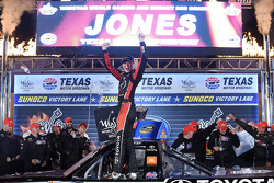 Race winner Erik Jones, Kyle Busch Motorsports