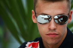 Даниил Квят, Red Bull Racing